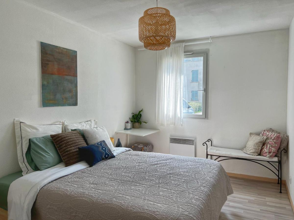 La Voulzie Appartement - Proche Centre Avec Parking Prive Provins Dış mekan fotoğraf